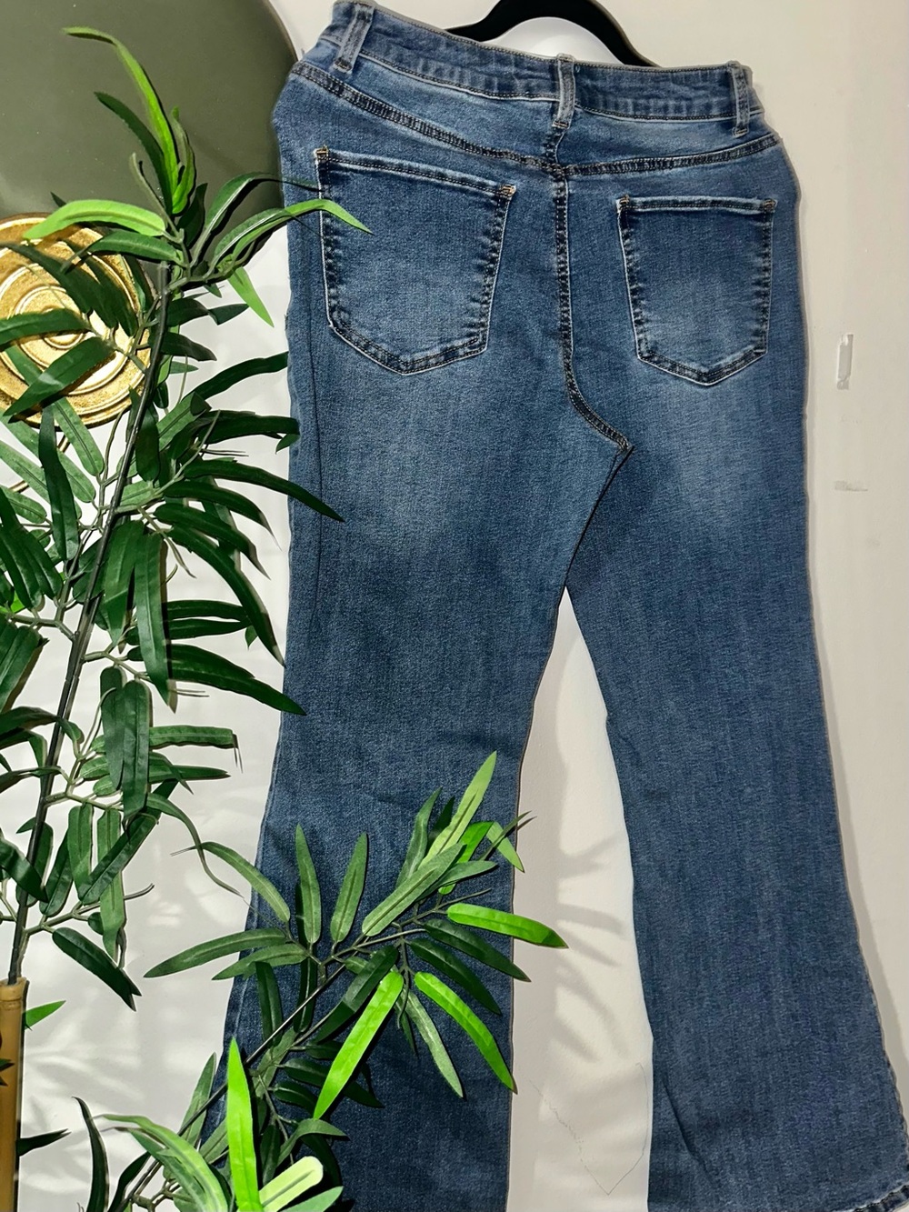 Express Women's Dark Blue Flare Jeans - Picture 6 of 9